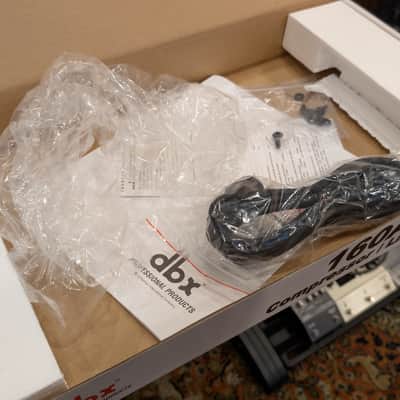 dbx 160A Compressor Limiter 2000s - Black image 4