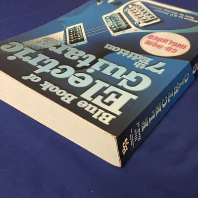 Blue Book of Electric Guitars 7th Edition Paperback / No CD ROM Fjestad Brown 2001 image 13