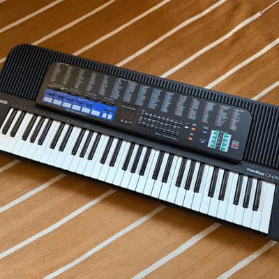 Casio CT-670 Tone Bank 61-Key Keyboard 1990s - Black