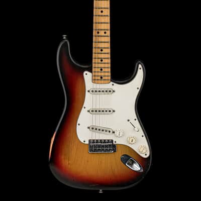 Fender 1974 Stratocaster - Sunburst #576516 with Original Hard Case image 3