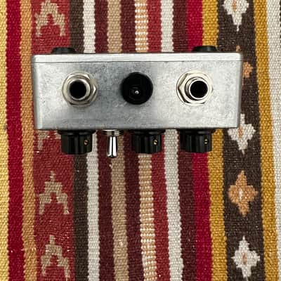 Sanford & Sonny Bluebeard Fuzz with Clipping Switch 2000s - Silver image 3