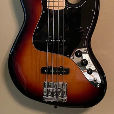 2018 Fender MIM Geddy Lee Jazz Bass – 3-Color Sunburst image 1