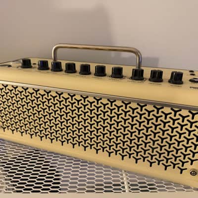 Yamaha THR10II - WL Wireless Guitar Amp image 2