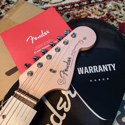 *NEW IN BOX* 2026 Fender Japan FSR Hybrid II Jazzmaster Satin Shell Pink, 1 of 12 !! Exclusive Limited Edition Model 🔥 image 3