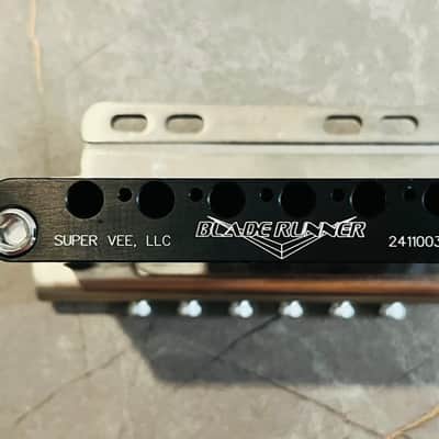 Super-Vee BladeRunner Bridge Road Worn Finish 2026 - AGED CHROME image 3