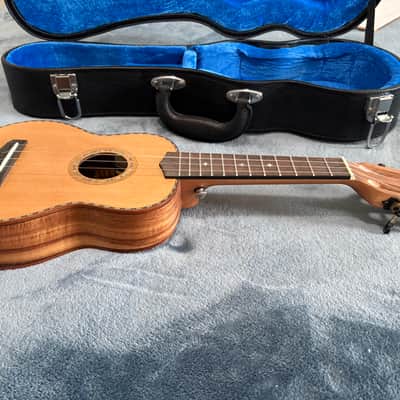 Aloha 358500A-Soprano 2003-2004 - Satin w/ Hard Case image 3