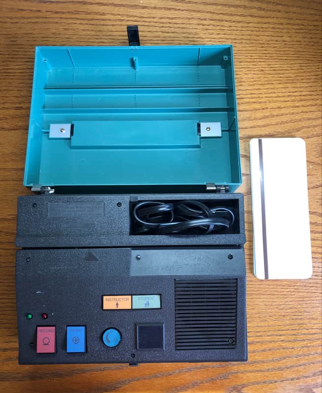 Bell & Howell Language Master 1757B analog sampler with 17 cards image 1