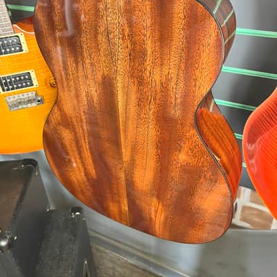 Martin Road Series 000E Retro Plus Gloss Natural 2024 Auditorium Electro image 12