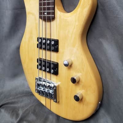 PRS SE Kingfisher Bass Natural image 4