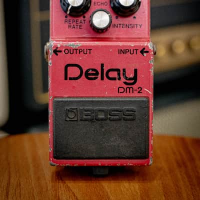 Boss DM-2 Delay Pedal | Reverb