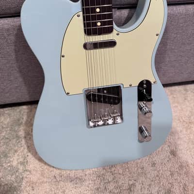 Fender Vintera II '60s Telecaster with Rosewood Fretboard 2023 - 2026 - Sonic Blue image 2
