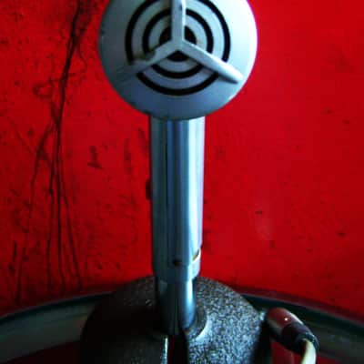 Vintage 1960's Altec 660A dynamic microphone "Salt Shaker" w period stand & cable Hi Z 632C 633A image 4