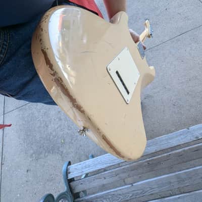 Fender Stratocaster Hwy 1 2006 - vintage white image 16