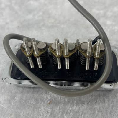 Lot of 4 vintage DeArmond Rowe Industries 2000 Dynasonic pickups (2 uninstalled) image 8