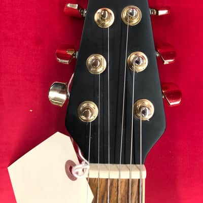 Ovation Celebrity Mid-Depth Left-Handed Acoustic-Electric Black image 7