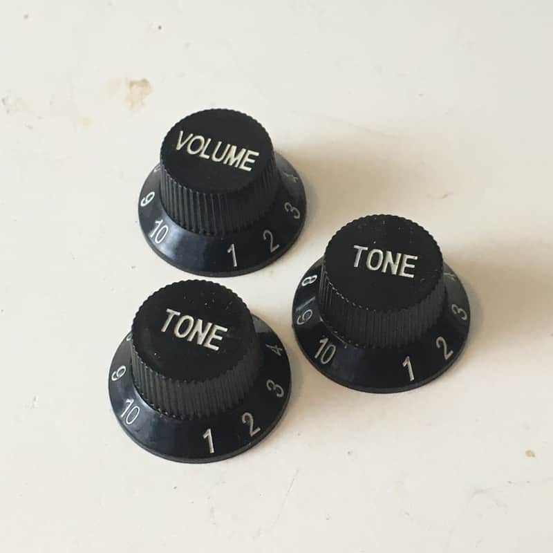 3 Black Vintage Fender Japan Strat MIJ Stratocaster Knobs Guitar Relic No Spokes image 1