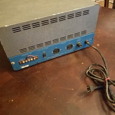 Bell PM-33 Pacemaker Mono 33 Watt Tube PA Amp dual 6L6GB 1959 - Blue, Beige, Textured Grey image 11