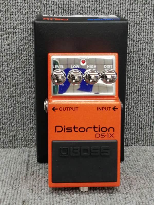 Boss DS-1X