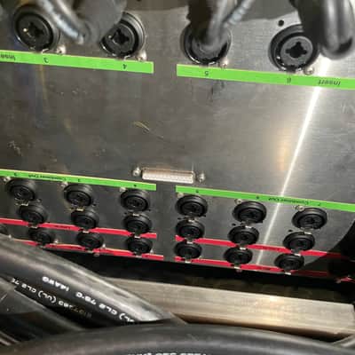 DAKING 1112 24 CH 8 BUS CONSOLE CLASS A DISCRETE 2000's image 12