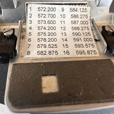 Sennheiser EM3532 572-608 MHz w/2 SK5012 Bodypacks - Two Available image 7