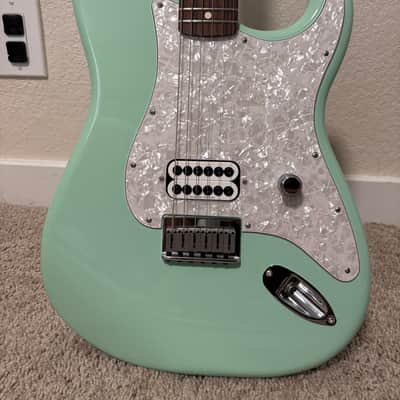 Fender Limited Edition Tom DeLonge Signature Stratocaster 2023 - Surf Green image 4