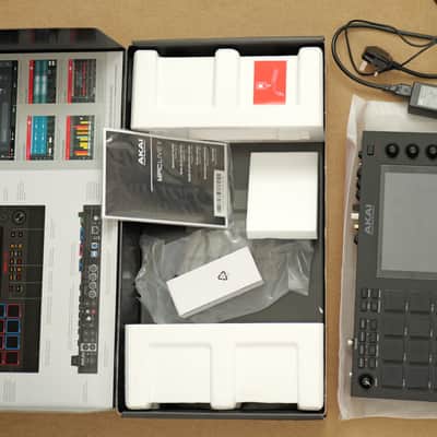 Akai MPC Live II Standalone Sampler / Sequencer 2020 - Present - Black image 4