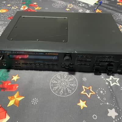 Roland JV-1080 64-Voice Synthesizer Module 1994 - 2001 - Black