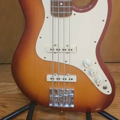 Fender Jazz Bass 1983 USA with Original Case image 2