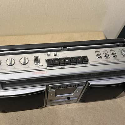 SHARP GF-8585E Rare Vintage MINT Boombox Working Stereo Cassette Radio Warranty image 9