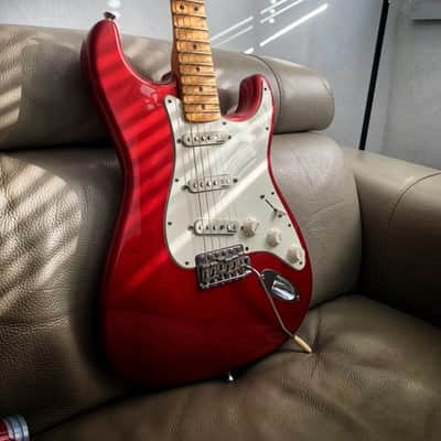Fender Yngwie Malmsteen Artist Series Signature Stratocaster with Maple Fretboard 1998 - 2006 Candy Apple Red image 1