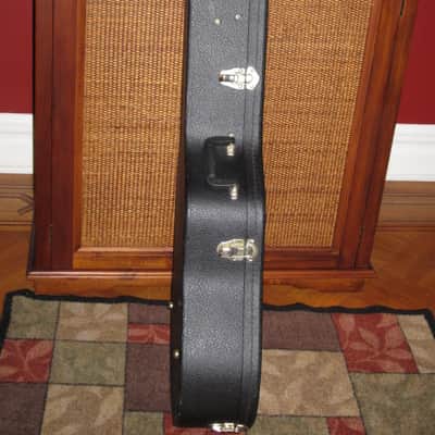 used genuine Gibson Dreadnought Hardshell Case from 2000s - Black Tolex Exterior, Wood Construction, Blue Plush Padded Interior, Gold Colored Hardware, lid has Gibson Acoustic Logo, fits square / round shoulder & cutaway dreadnought (NO guitar included) image 22