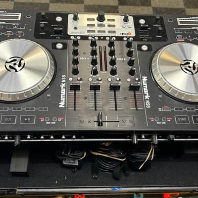 Numark NS6 2010s - Black image 1