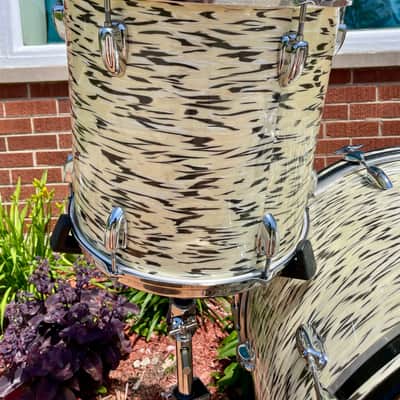 1985 Slingerland Magnum "Holland" Drum Set White Tiger Pearl 24/13/16/18 image 14
