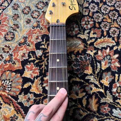 Squier stratocaster classic vibe scalloped image 18
