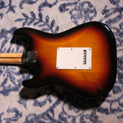 Fender American Standard Stratocaster 2008 - Sunburst image 16