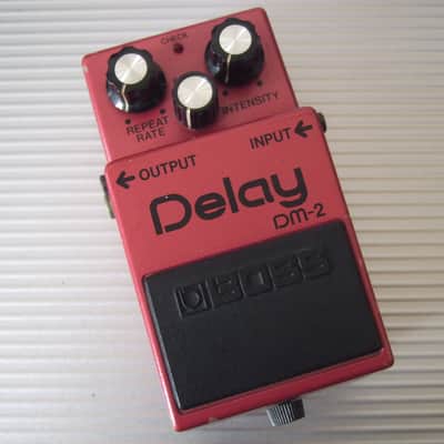 Boss DM-2 Delay Pedal | Reverb