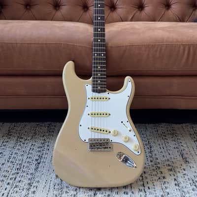 Fender Custom Shop '64 Reissue Stratocaster - Desert Sand image 1