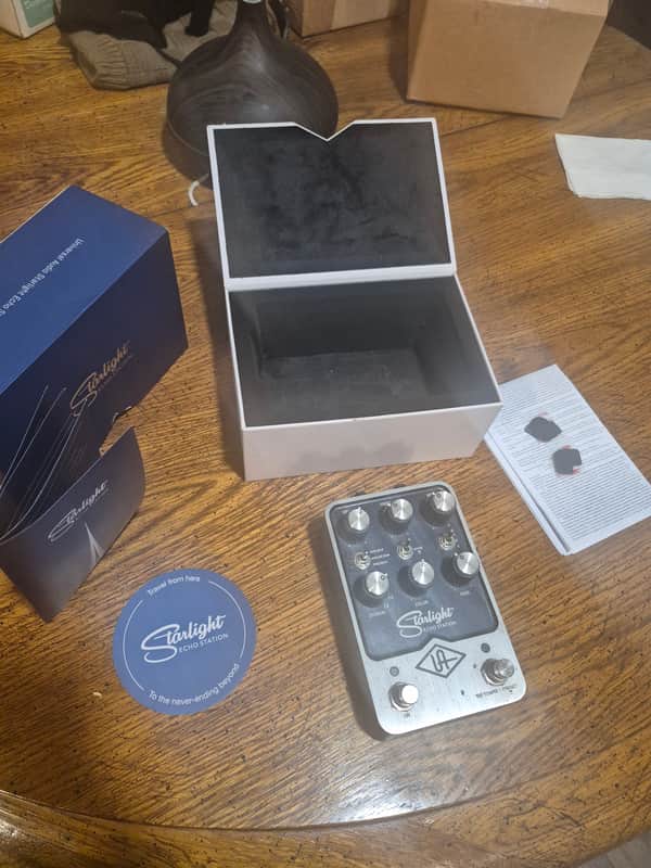 Universal Audio Starlight Echo Station 2021 - Present - Silver image 1