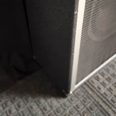 Peavey Scorpion 115 Bass Cabinet Unknown  - Black Tolex image 4