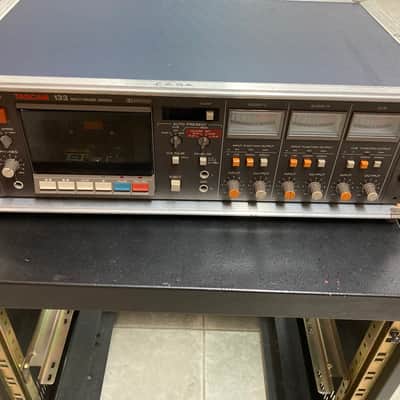 Tascam 133 Professional Cassette Deck image 2