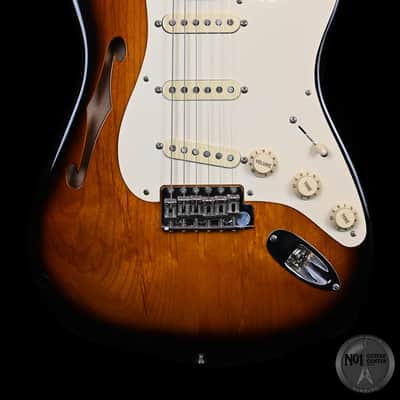 Fender Eric Johnson Thinline Stratocaster from 2018 in Sunburst with Hardcase image 4
