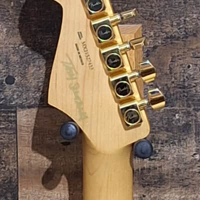 Fender Tash Sultana Signature Stratocaster 2020 - Present - Transparent Cherry image 11