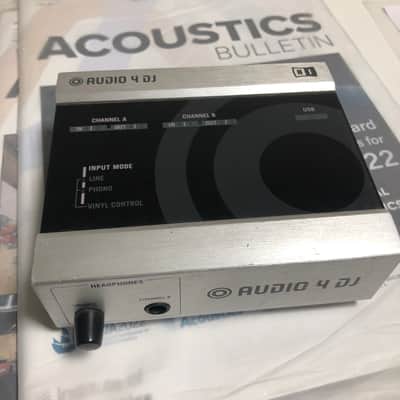 Native Instruments Audio 4 DJ image 3