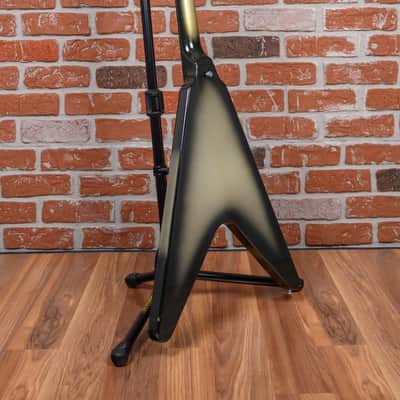 Gibson Flying V Silverburst 1981 w/OHSC image 6