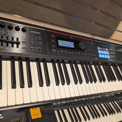 Roland Juno DS88 Synthesizer image 2