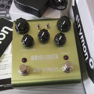 ギター strymon BRIGADIER dBucket delay Amazon.com: Strymon Brig dBucket BBD Guitar Delay Pedal with 3
