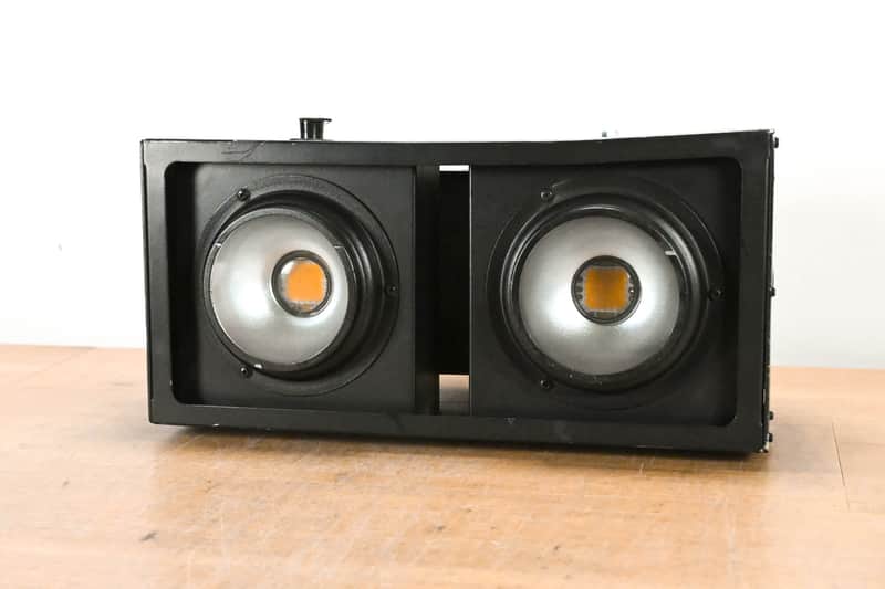 Elation Elation CUEPIX Blinder WW2 2x 100W WW LED Blinder