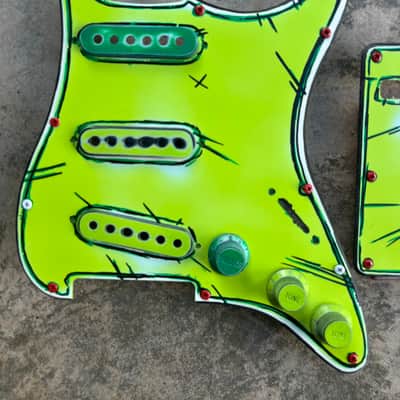 🎸 Custom Neon Green Comic-Style Stratocaster Pickguard Set (11-Hole SSS + Back Plate + Knobs & Covers) image 2