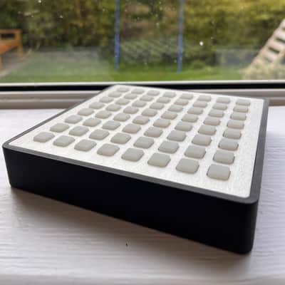 Monome Grayscale 64 Mid-2010s Bild 2
