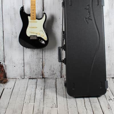 Fender 2024 American Professional II Stratocaster Electric Guitar with Case image 2